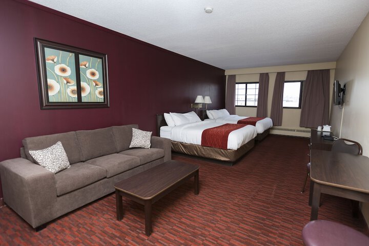 Room 33 of 42