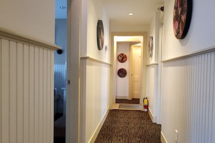 Ballroom/Hall 103 of 126