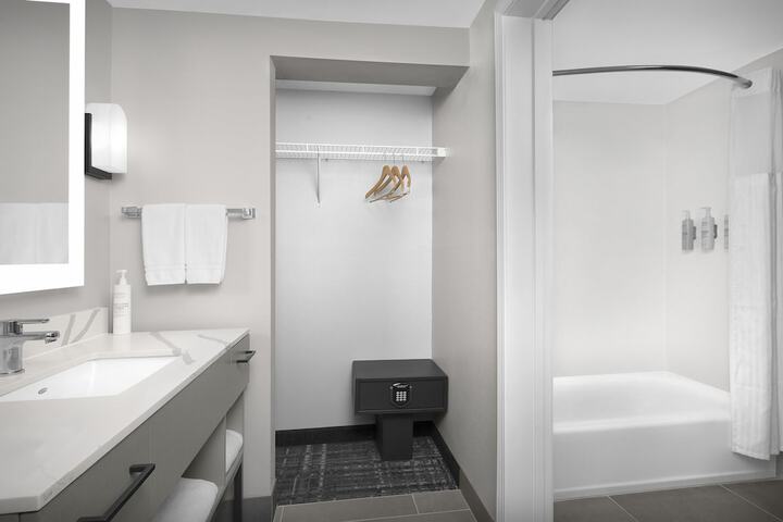 Homewood Suites by Hilton Huntsville-Village of Providence