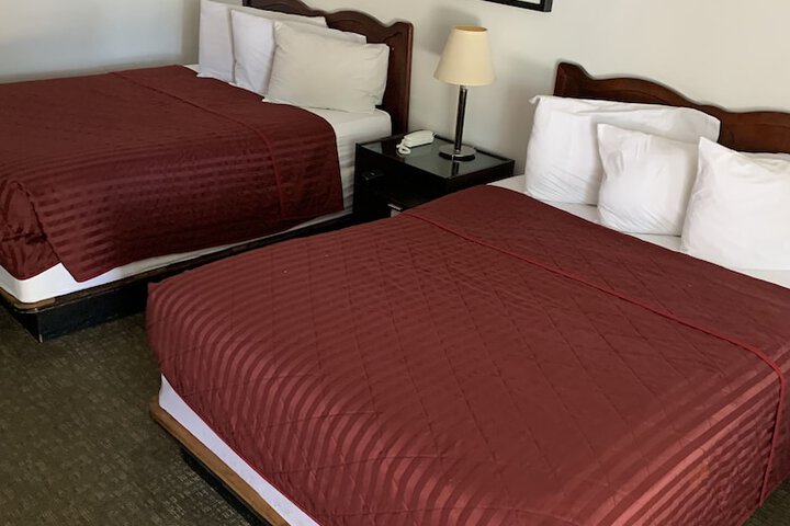 Room 28 of 71