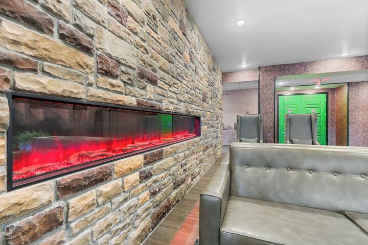 Cobblestone Hotel & Suites - Lynden
