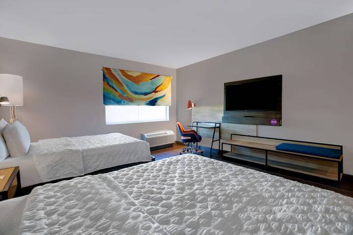 Room 32 of 36