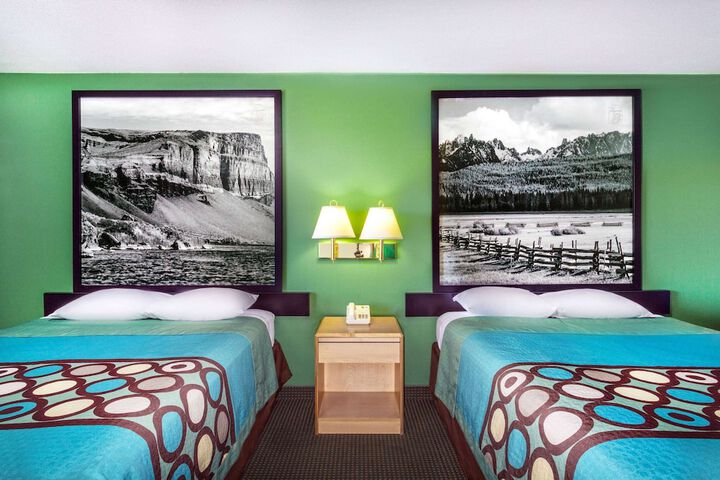 Room 22 of 25