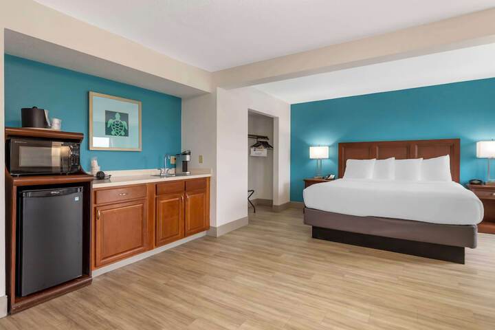 Room 21 of 31