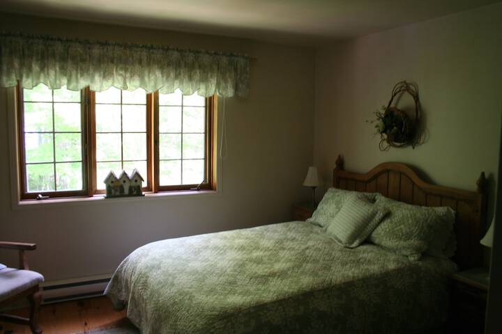 Room 27 of 73