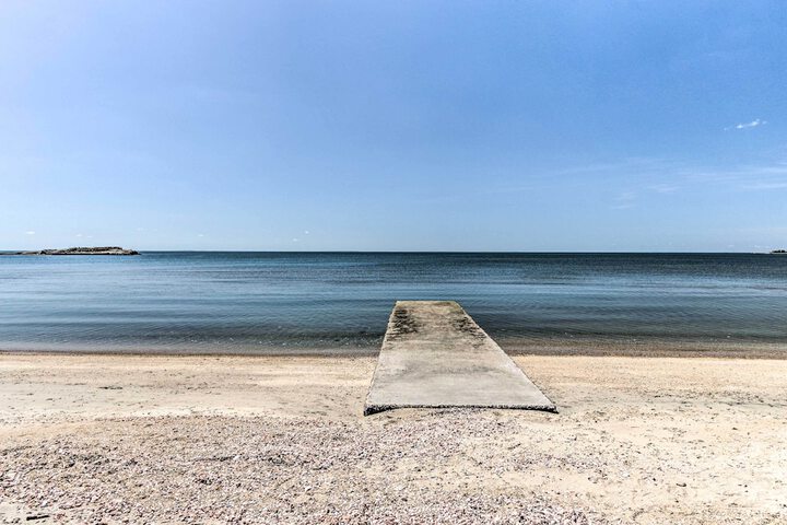 Westbrook Home w / Ocean Views - Walk to Beach