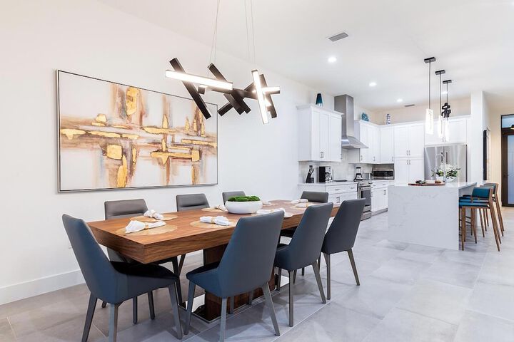 Harbor Island Beach Club Homes by Villatel