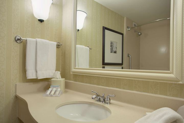 Room 14 of 46