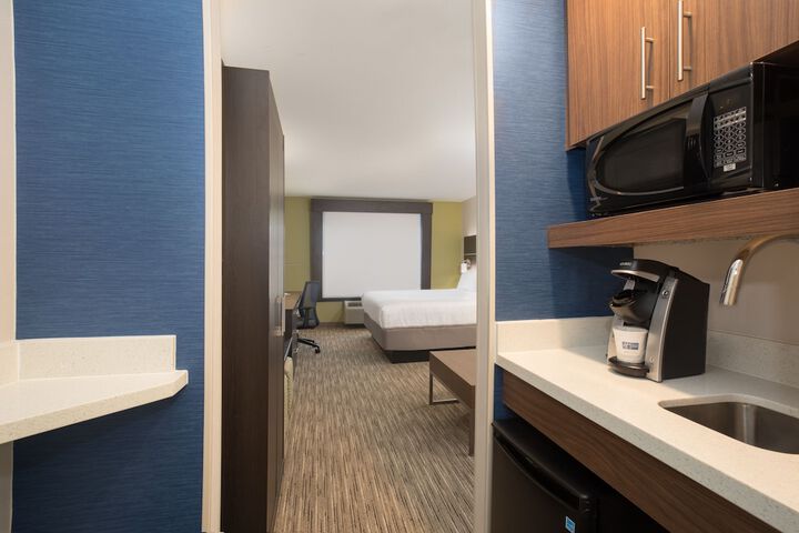 Room 14 of 47
