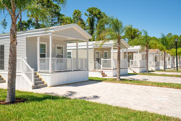 Sun Retreats Daytona Beach