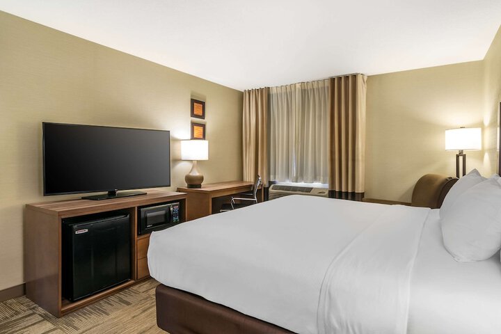Room 34 of 54