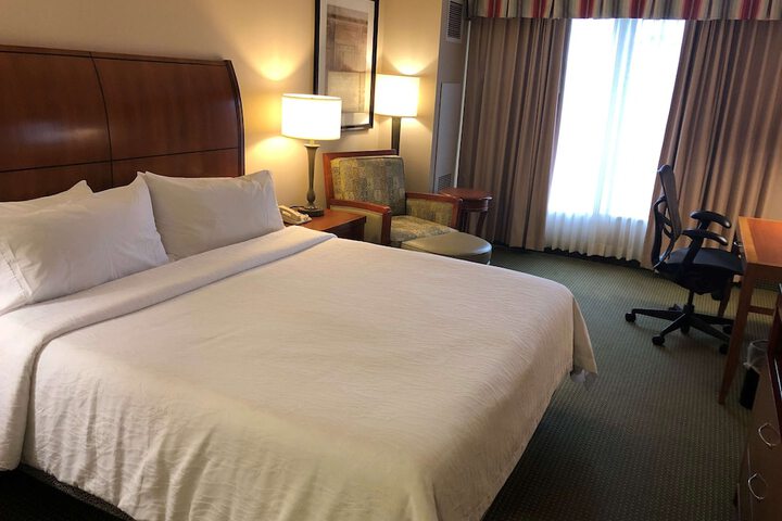 Hilton Garden Inn Addison