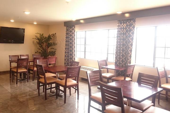 Ramada by Wyndham Culver City