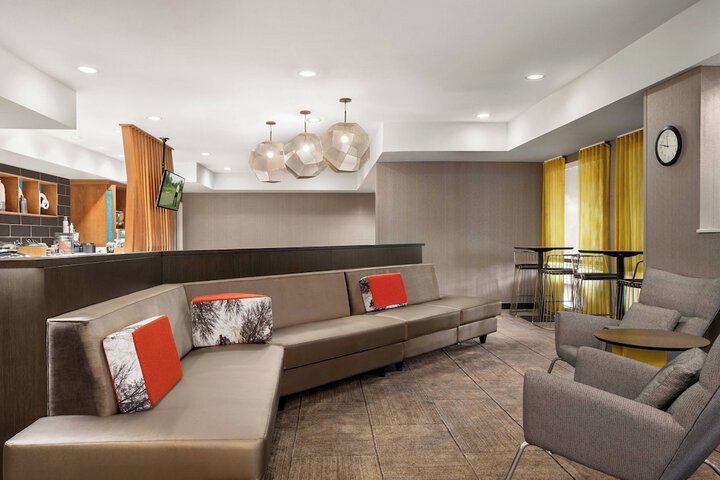 Hotel Interior 7 of 22