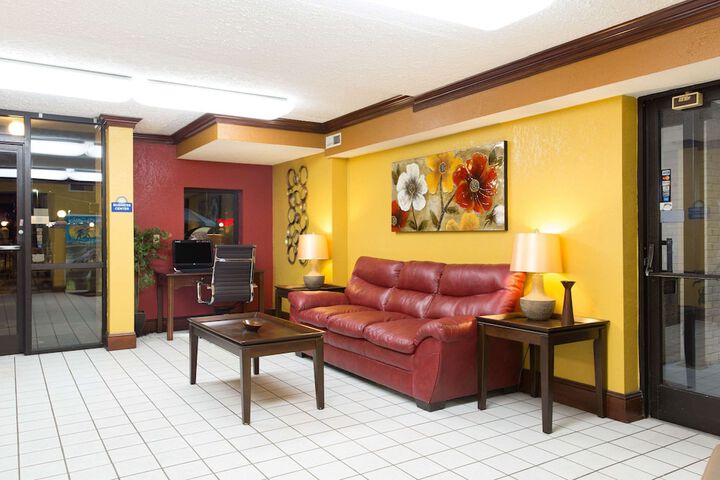 Hotel Interior 5 of 15