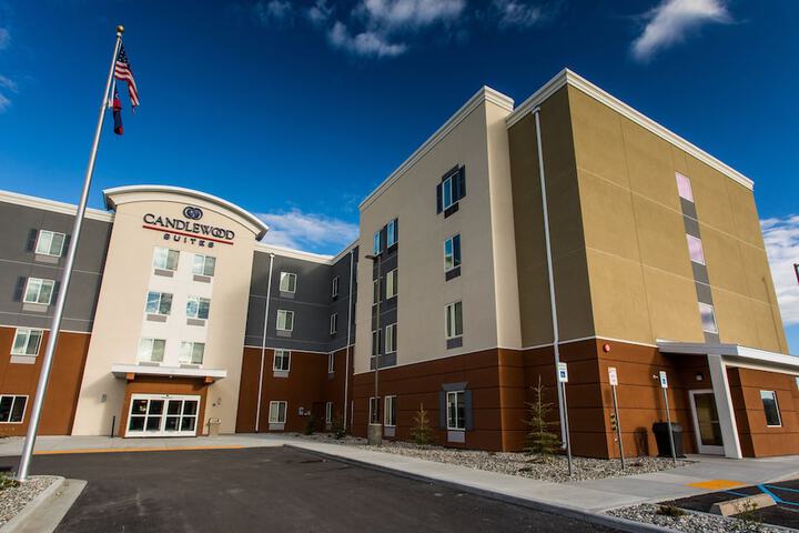 Hotel 7 of 81