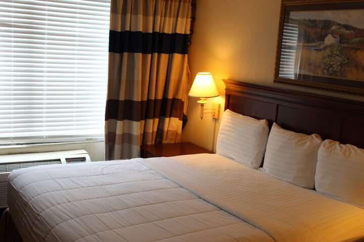 Room 12 of 41