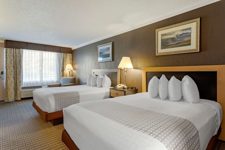 Room 21 of 31
