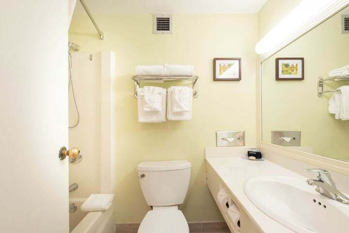 Fireside Inn & Suites West Lebanon