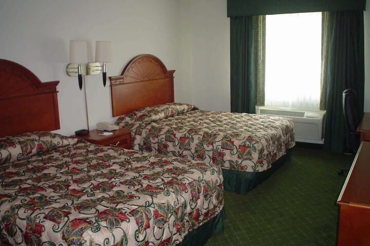 Room 17 of 41