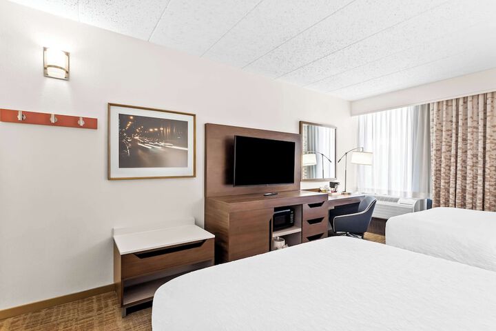 Room 18 of 38