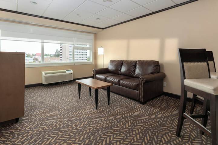 Prestige Oceanview Hotel Prince Rupert
