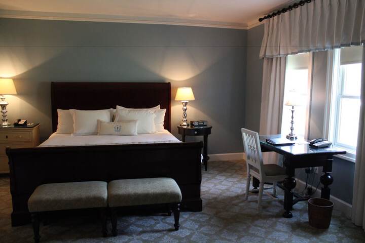 Room 95 of 185