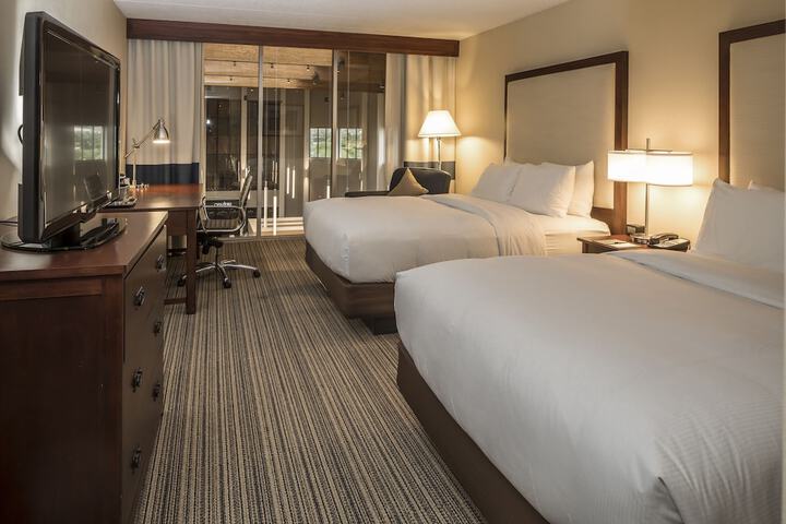 DoubleTree by Hilton Pittsburgh - Cranberry