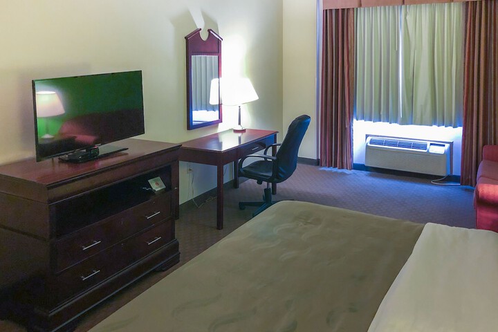 Quality Inn & Suites Alma I-40