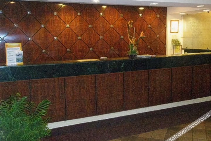Clarion Hotel