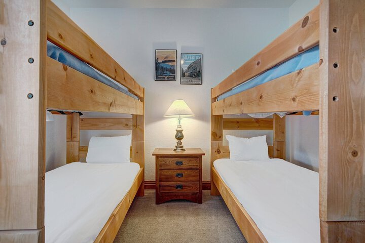 Room 34 of 45