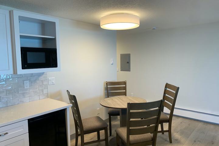 Room 25 of 124