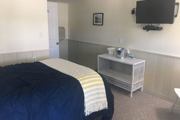Room 17 of 63