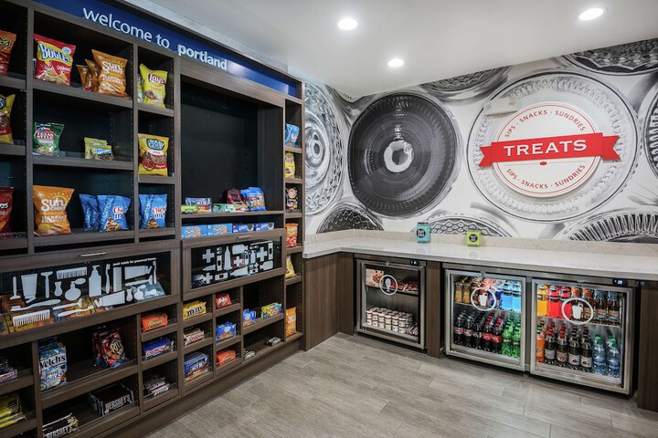 Hampton Inn & Suites by Hilton Portland Corpus Christi