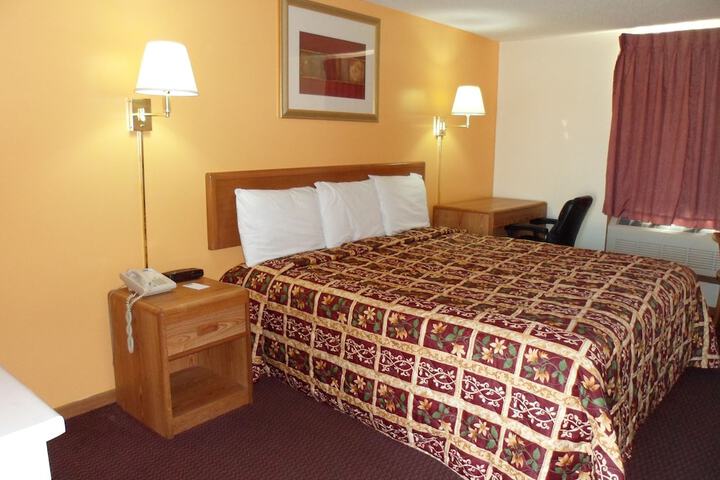 Room 30 of 44
