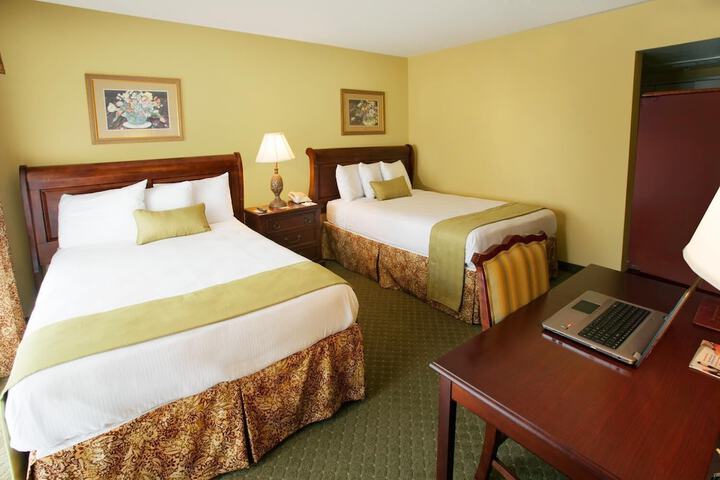 Room 8 of 32