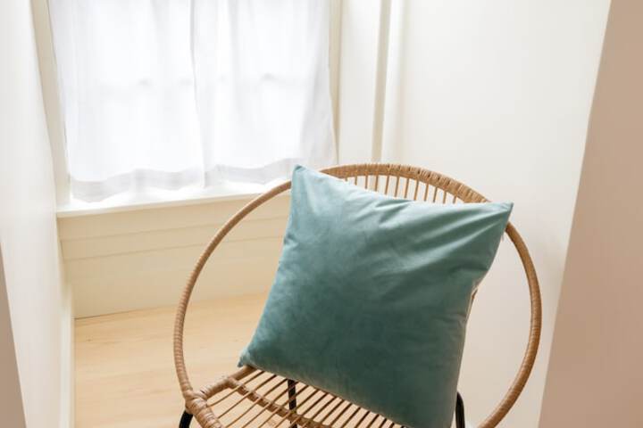 Room 14 of 60