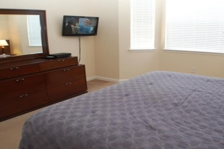 Room 19 of 29