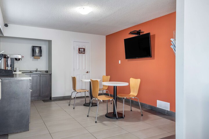 Hotel Interior 11 of 52