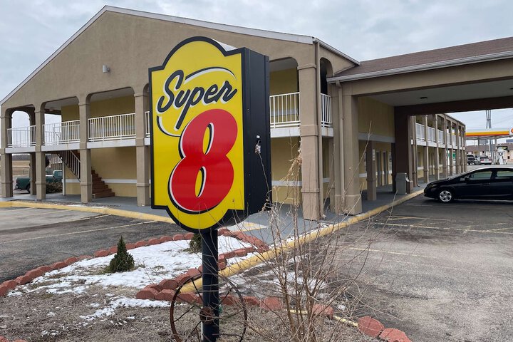 Hotel 5 of 62