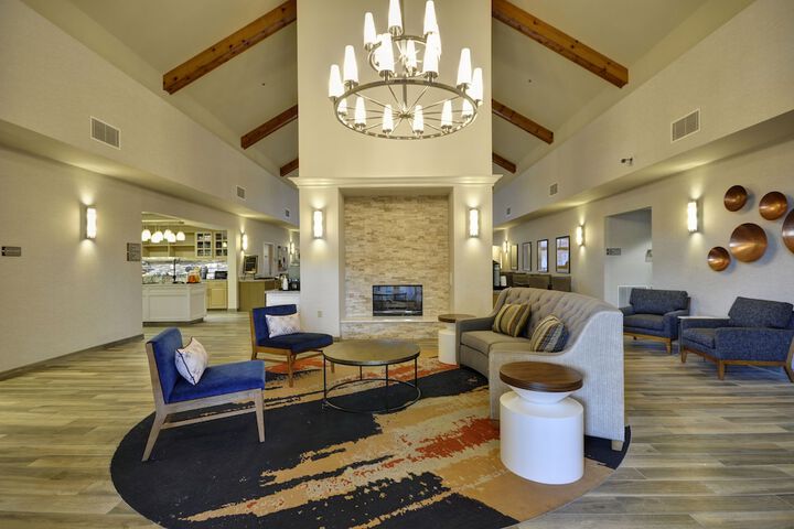 Hotel 2 of 48