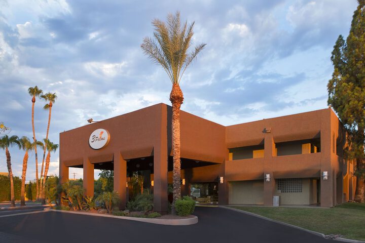 Hotel 11 of 79