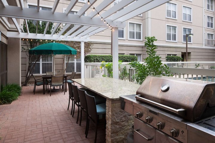 Terrace/Patio 39 of 40