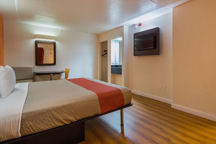 Motel 6 Garland TX - Northeast Dallas