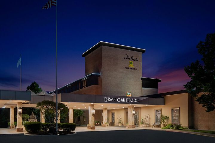 Hotel 2 of 75