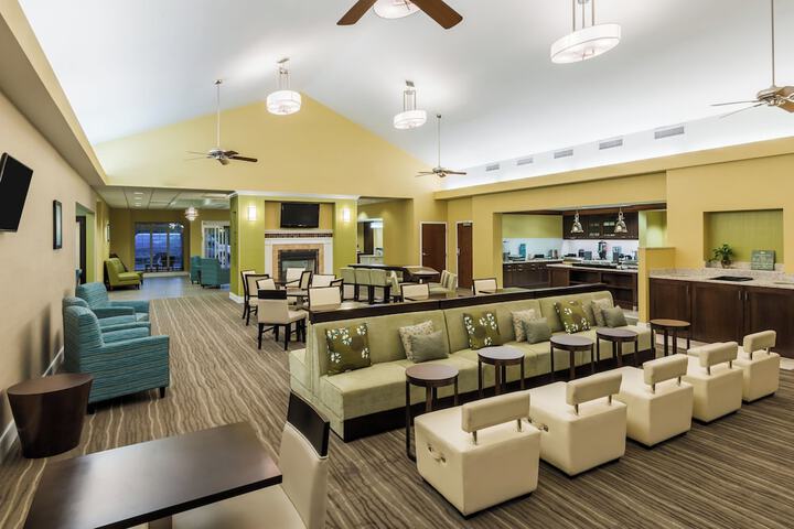 Larkspur Landing Extended Stay Suites St. Louis Riverport - Airport West