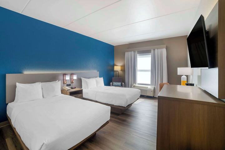 Room 17 of 31