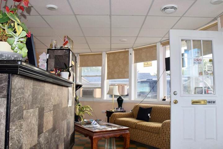 Hotel Interior 9 of 47