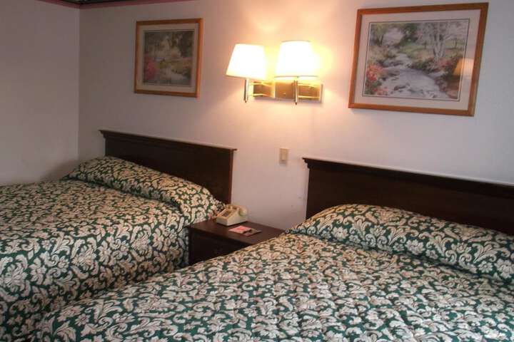 Room 15 of 26