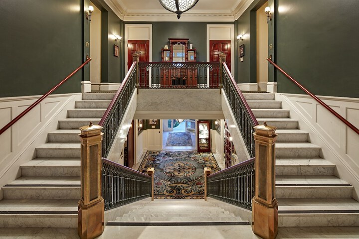 Hotel Interior 11 of 60